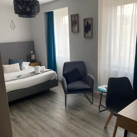 Dolce Hotell *