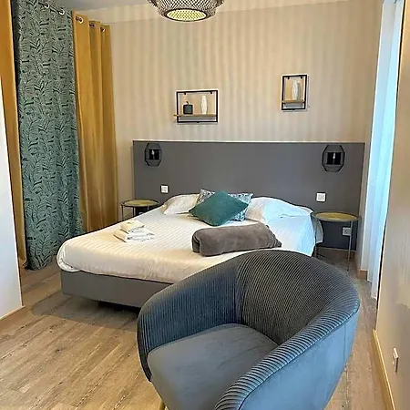 Dolce Hotel *