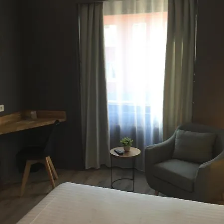 Dolce Hotell *