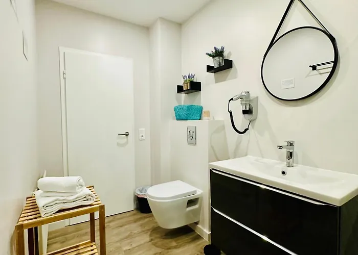 Dolce * موندورف ليس باينس