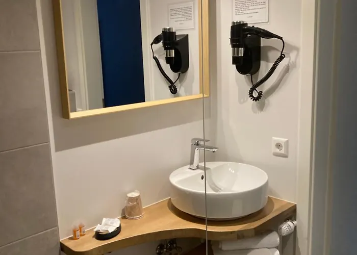 Dolce * موندورف ليس باينس